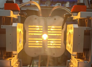 “專精特新企業(yè)”朗普光電—16 年深耕特種光源，賦能科研紅外線加熱全場景需求